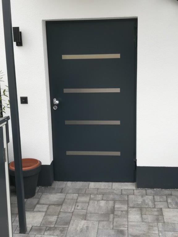 Diese Tore und Türen helfen unseren Kunden gegen Hochwasser und