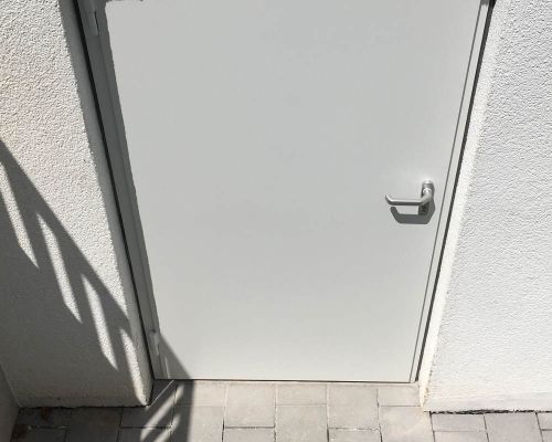 Hochwasserschutz Nebeneingangstür